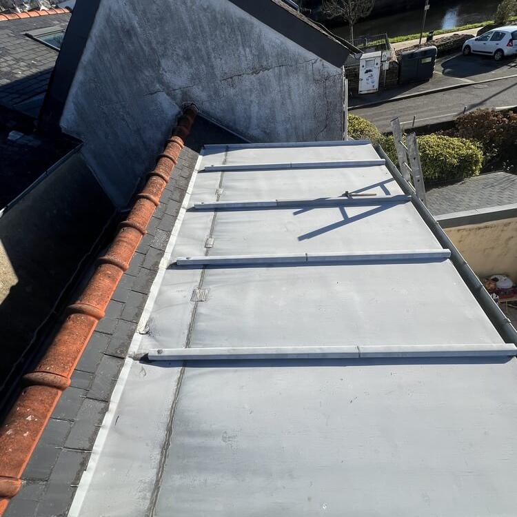 Réparation toiture en zinc